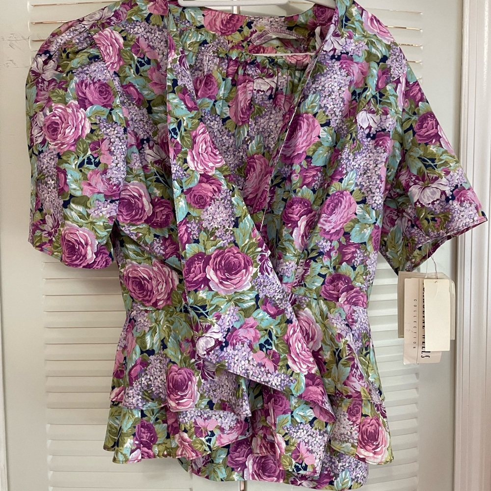 NWT Vintage Floral Wrap Top Skirt Suit
